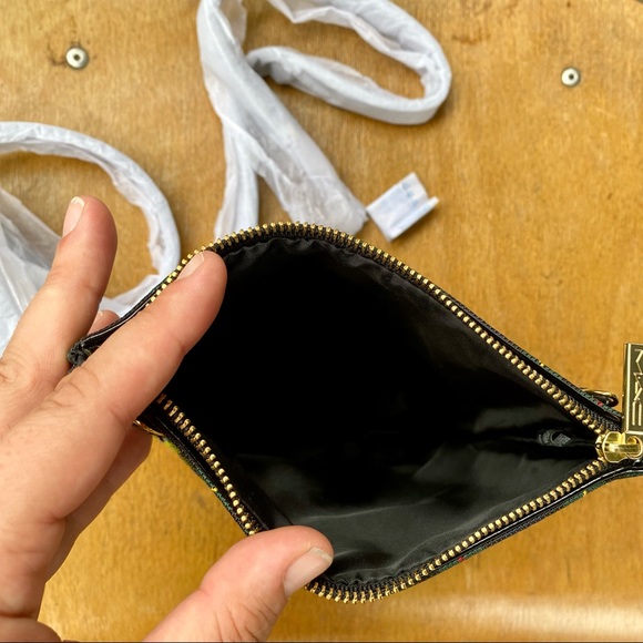 💥CLEAROUT💥NWOT MAC bag/purse patterned plaid, cosmetic, cross body - Picture 6 of 9